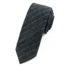 Cravate gris foncé à fines rayures
