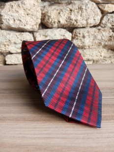 Cravate tartan rouge et marine