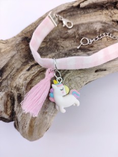 Bracelet licorne et pompon rose