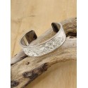 Bracelet manchette laiton et tissu vert sauge