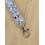 Dragonne porte badge / clés à fleurs parmes