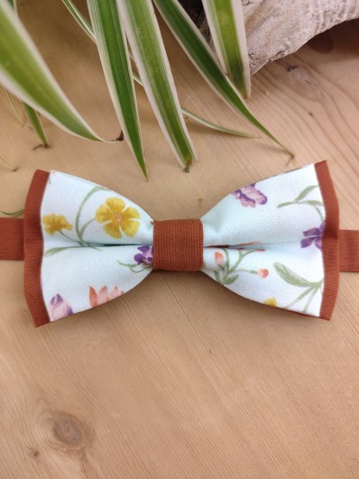 Noeud papillon enfant vert tendre et terracotta/noisette