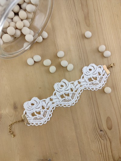 Bracelet guipure blanche