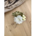 Boutonnière fleur kaki clair et ivoire