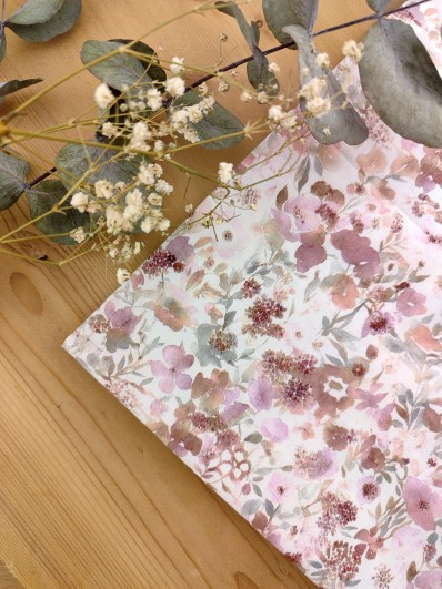 Pochette costume florale rose poudré et vert sauge