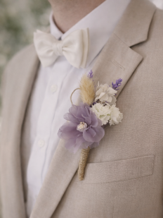 Boutonnière lavande