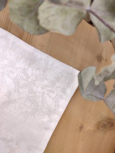 Pochette de costume ivoire façonné