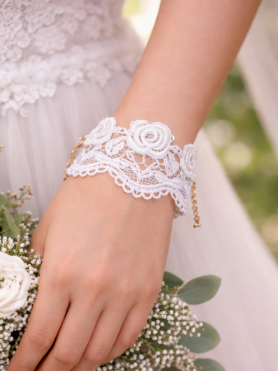 Bracelet guipure blanche