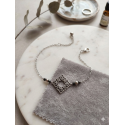 Bracelet filigrane carré argenté