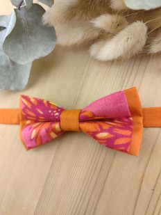 Noeud papillon enfant orange brûlée et fuchsia fleuri