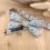 Noeud papillon homme double en tissu fleuri – Mariage champêtre