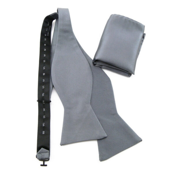 Noeud papillon gris avec pochette assortie