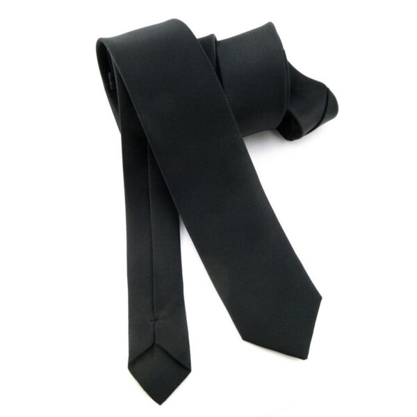 Cravate slim noir