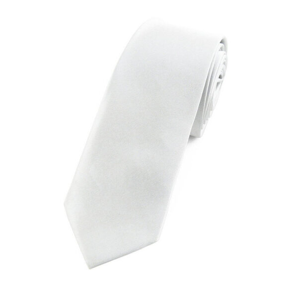 Cravate blanche