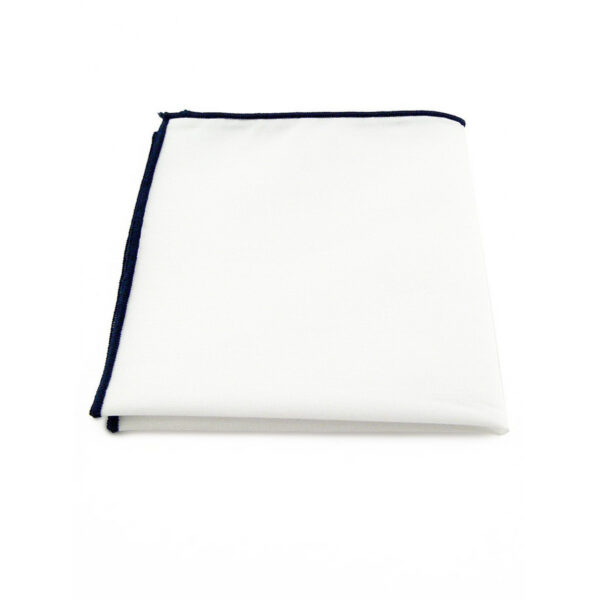 Pochette de costume blanche