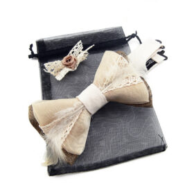 Noeud papillon femme beige à plumes