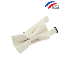 Children's ivory bow tie