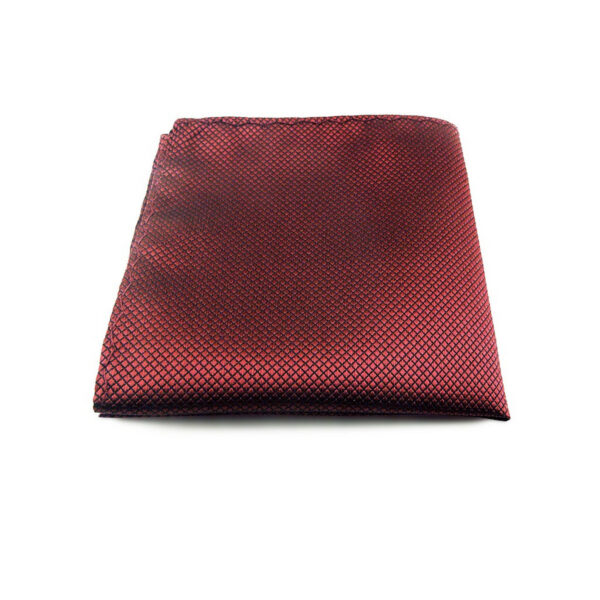 Pochette de costume rouge cardinal