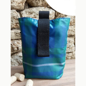 Pochette friandises bleu et vert à carreaux