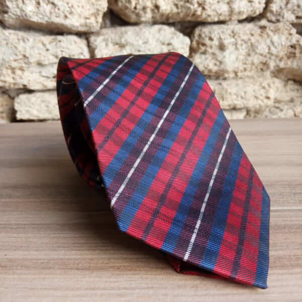 Cravate tartan rouge et marine