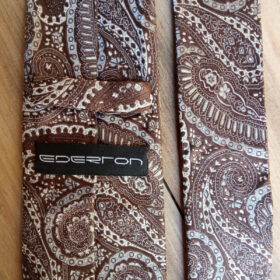 Cravate marron motif cachemire