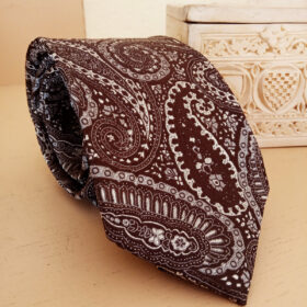 Cravate marron motif cachemire
