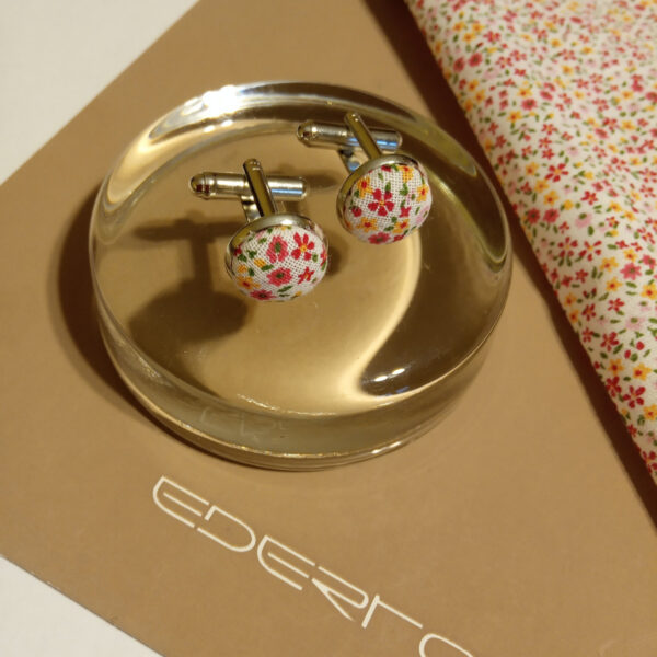 Boutons de manchette vert et rose à fleurs