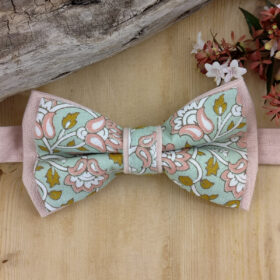 Noeud papillon vert et rose à fleurs