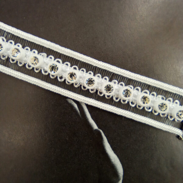 Bracelet blanc à strass