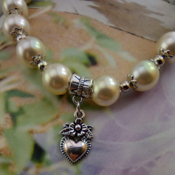 Bracelet perles et pendentif coeur - A personnaliser