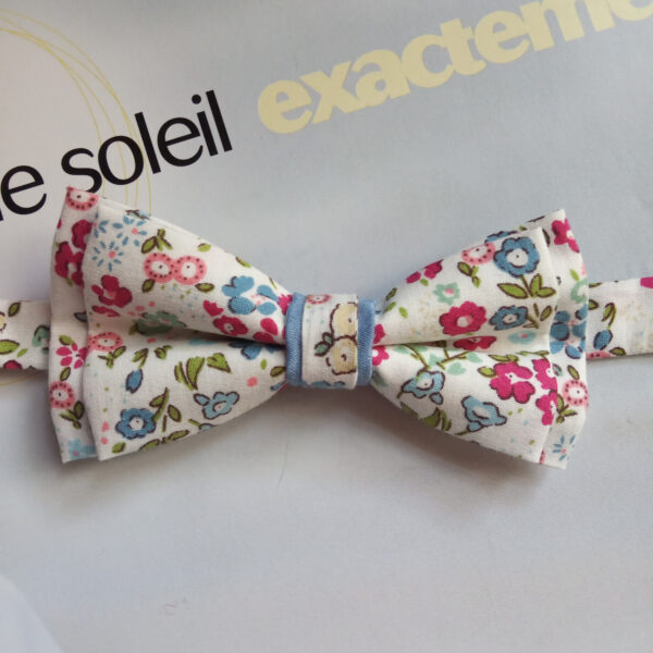 Noeud papillon enfant Liberty rose et bleu