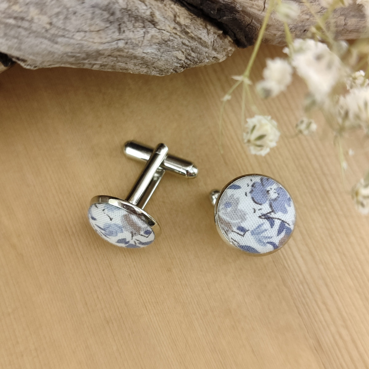 Boutons de manchette Fleurs Liberty bleues