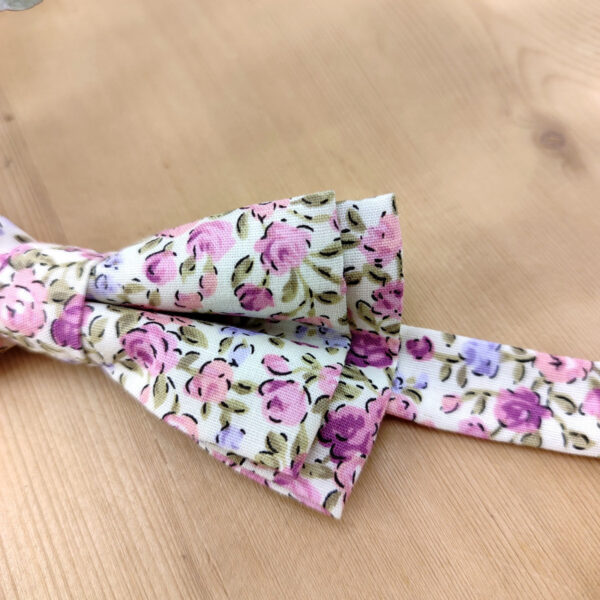 Noeud papillon double rose Liberty pour enfant