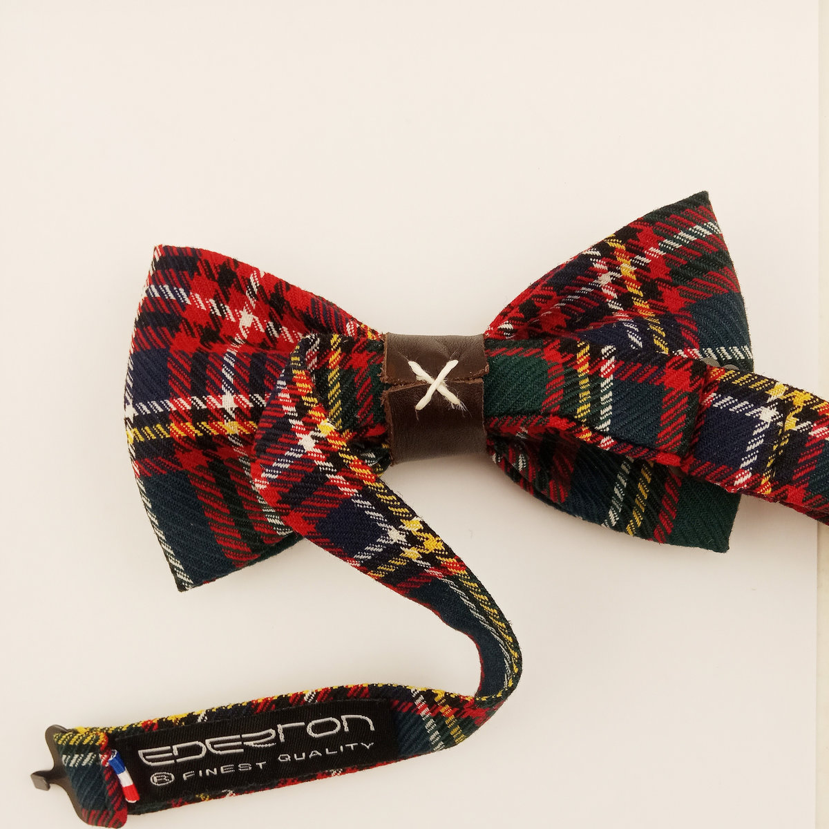 Noeud papillon cuir et Tartan