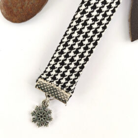 Bijou de licol tissu pied de poule