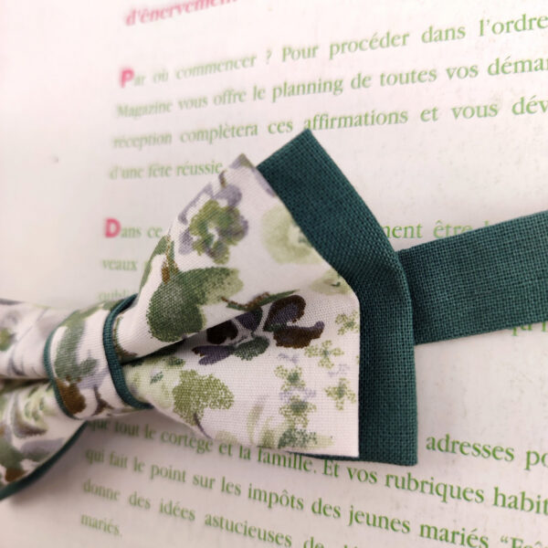 Noeud papillon double vert sauge pour enfant
