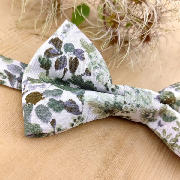 Noeud papillon fleurs vert sauge