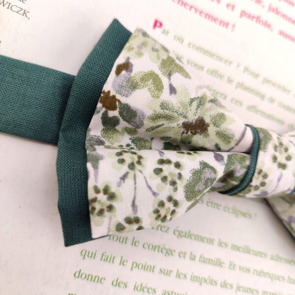 Noeud papillon double vert sauge