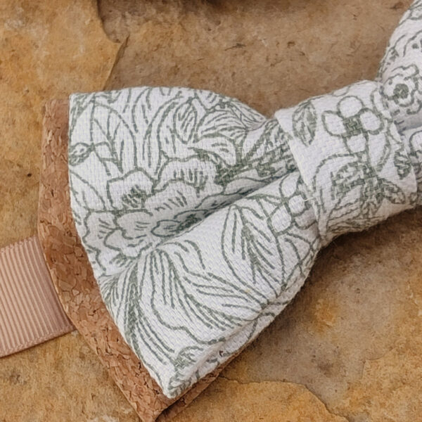 Nœud papillon motifs vert sauge et liège