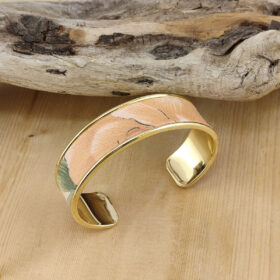 Bracelet manchette laiton et tissu floral