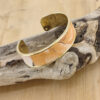 Bracelet manchette laiton et tissu floral