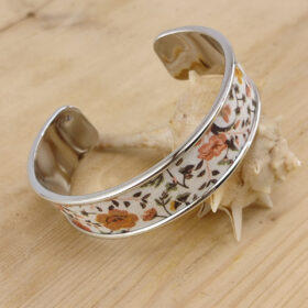 Bracelet manchette laiton et tissu orange brûlée