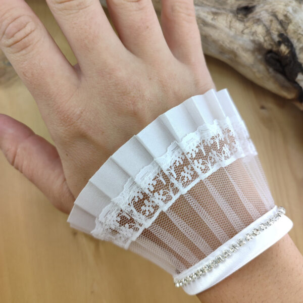 Bracelet dentelle et strass - Personnalisable