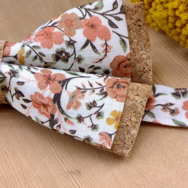 Noeud papillon enfant en liège et Liberty orange brûlée