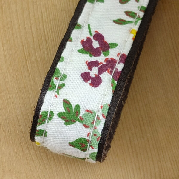 Porte clés cuir et tissu floral