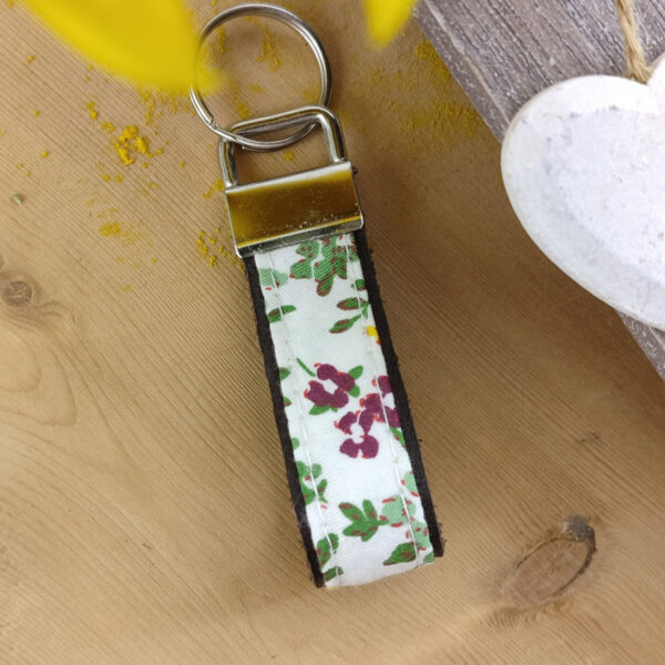 Porte clés cuir et tissu floral