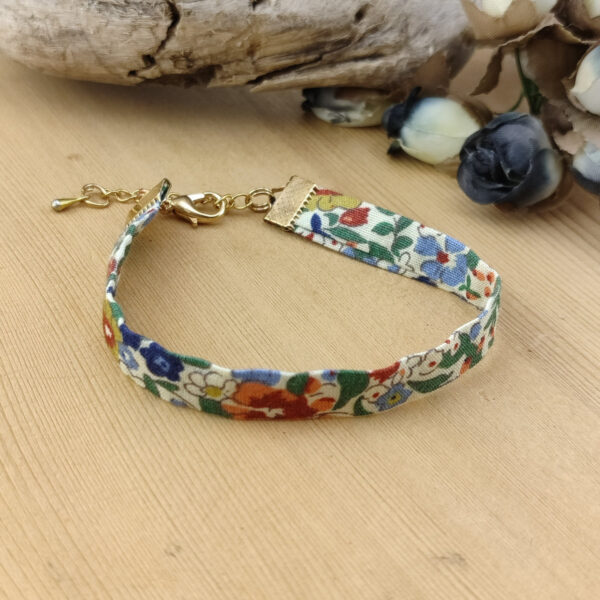 Bracelet tissu fleuri
