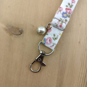 Cordon téléphone Liberty rose et bleu