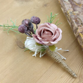 Boutonnière fleur vieux rose