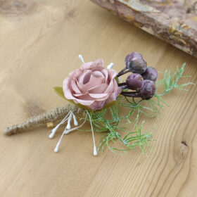 Boutonnière fleur vieux rose